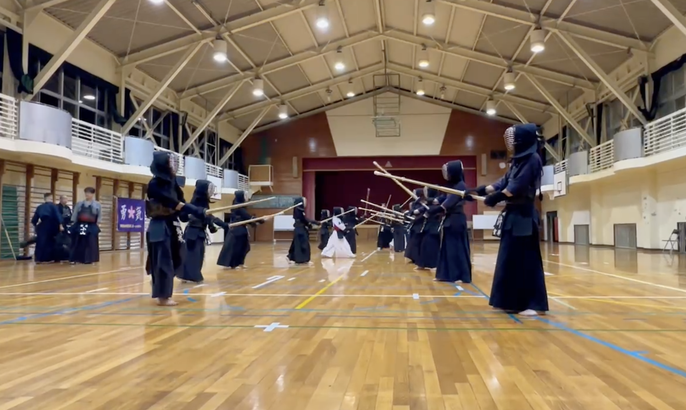 高校生・一般の方へ